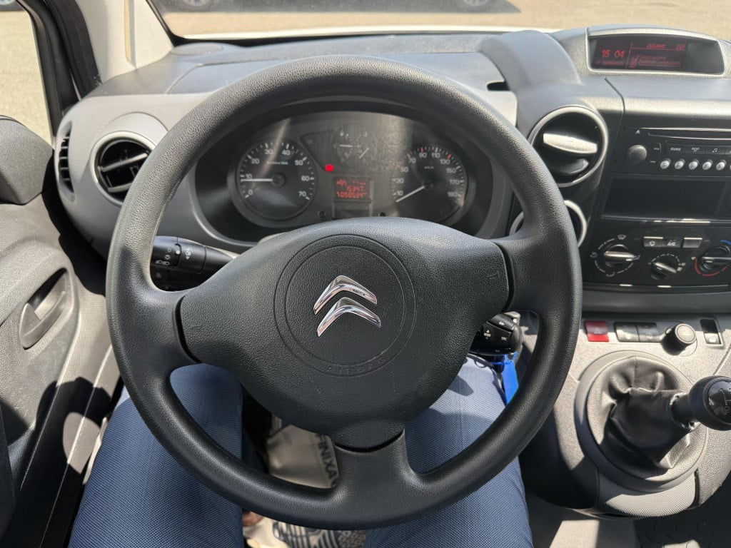 Citroen Berlingo 1.6 bluehdi 75 club | cruise control | trekhaak | a/c