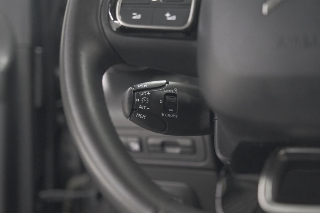 Citroen C3 Aircross puretech 130 eat6 max | camera | navigatie | apple carp