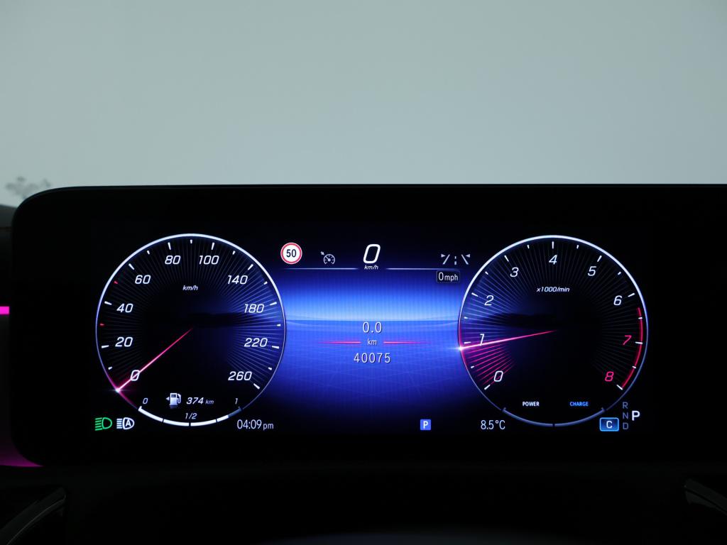 Mercedes-Benz Cla shooting brake shooting brake 180 amg | keyless go | sfee