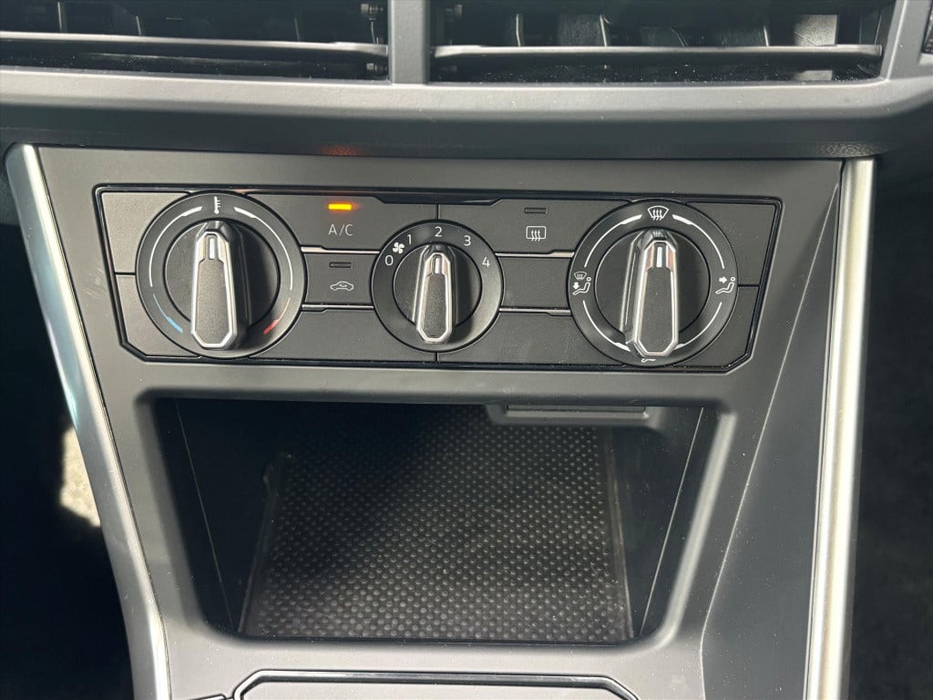 Volkswagen Taigo 1.0 tsi 95pk life| led|adapt.cruise| lm velg|carplay|rijkl