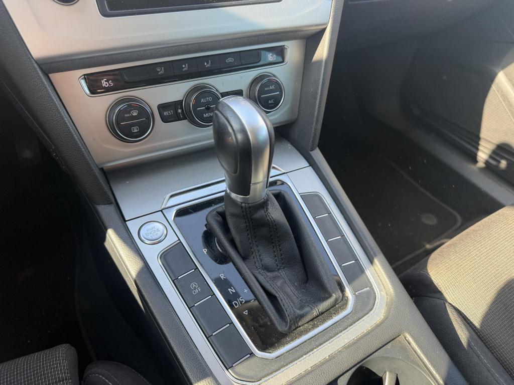 Volkswagen Passat variant 1.6 tdi comfortline automaat clima camera acc
