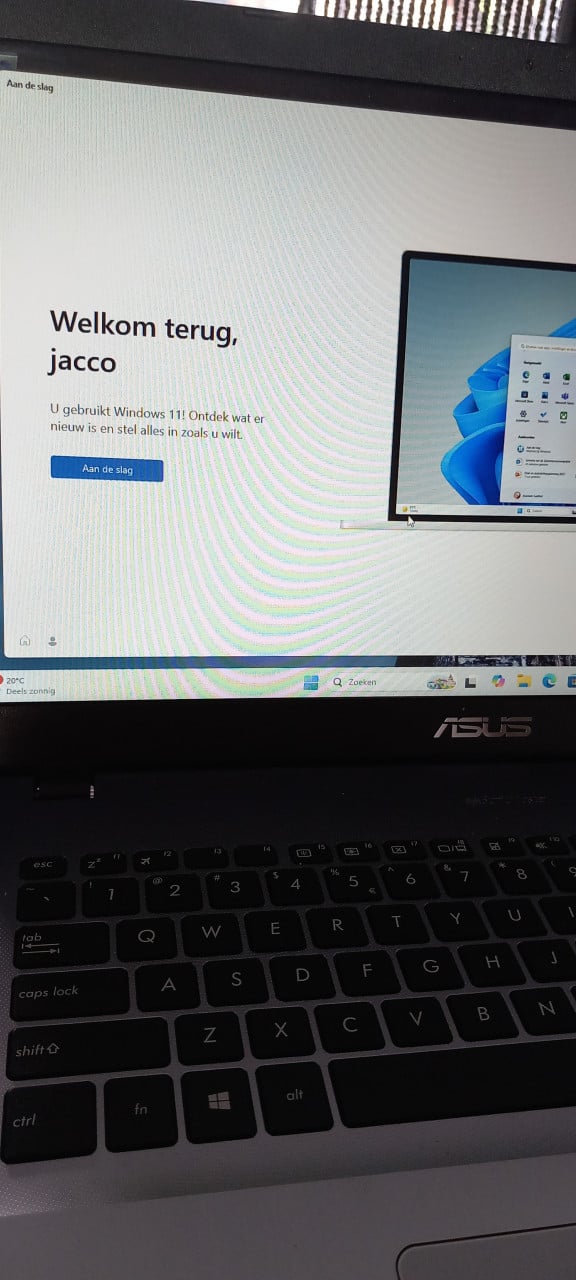 Laptop