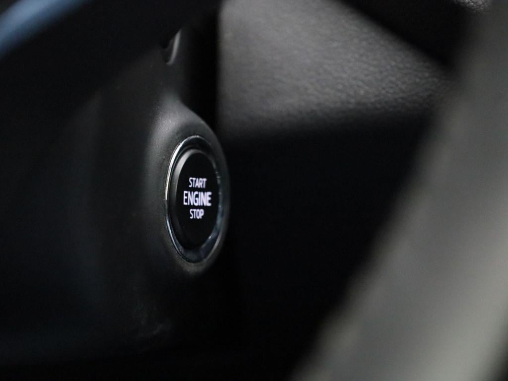 Skoda Octavia combi 1.5 e-tsi business edition | automaat | panoramadak | t