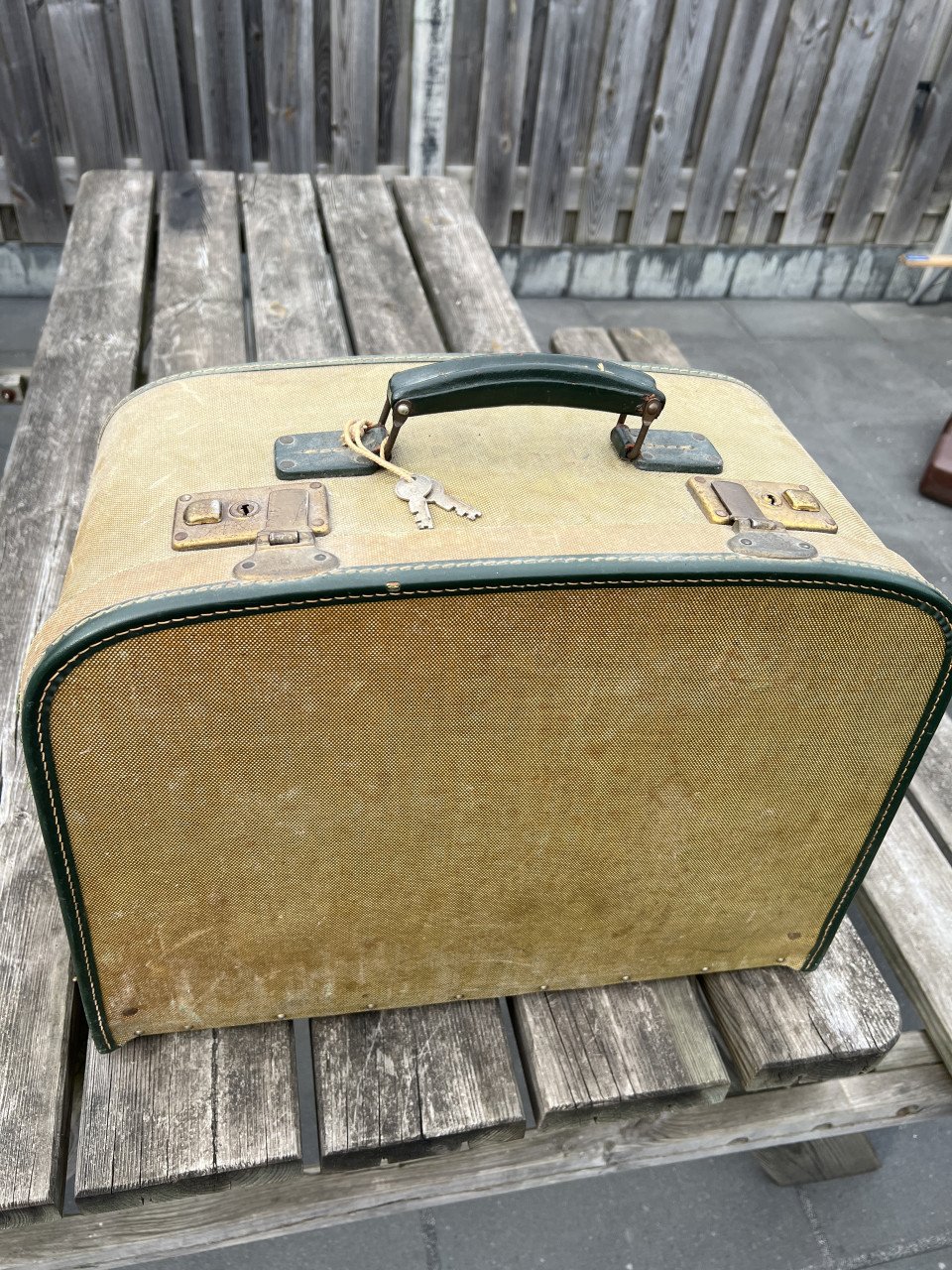 Complete nostalgische naaimachine van het merk Anker RZ-K originele koffer