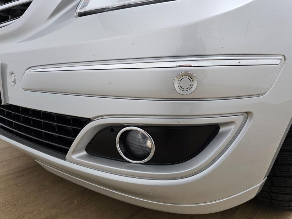 Mercedes-Benz B-Klasse 200 occasion automaat luxe uitvoering en hoge instap