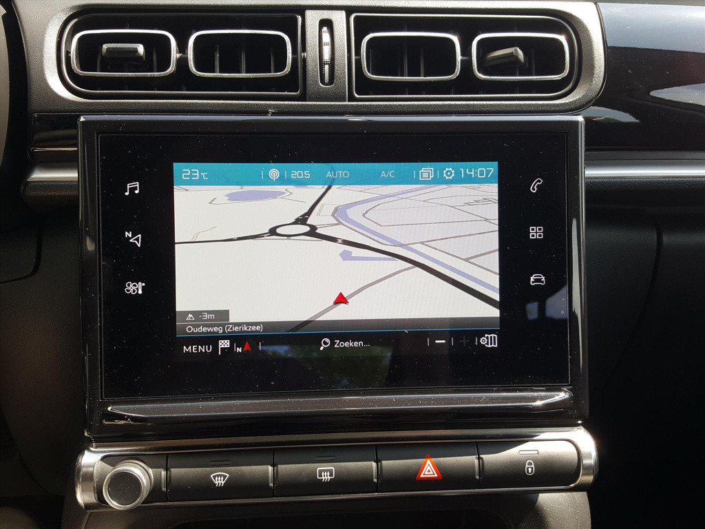 Citroen C3 shine 1.2 pt-110pk s&s (vol)automaat/eat6 | navi | bt | parkeerh