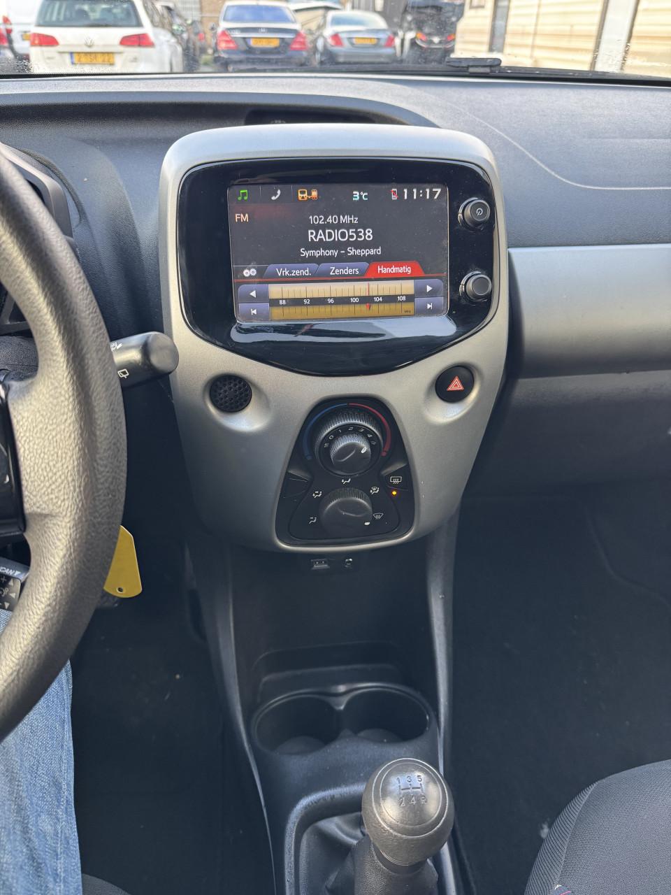 Citroen C1 1.2i Cabrio 5 deurs Bouwjaar2015 ! ! !