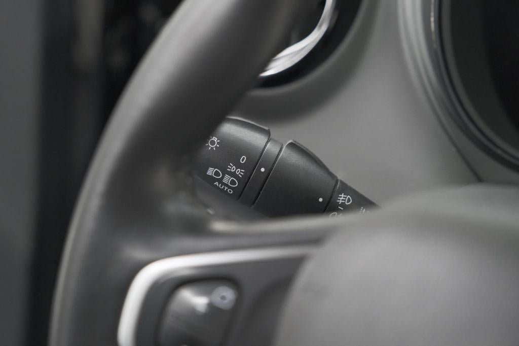 Renault Captur tce 130 intens | camera | navigatie | parkeersensoren | clim