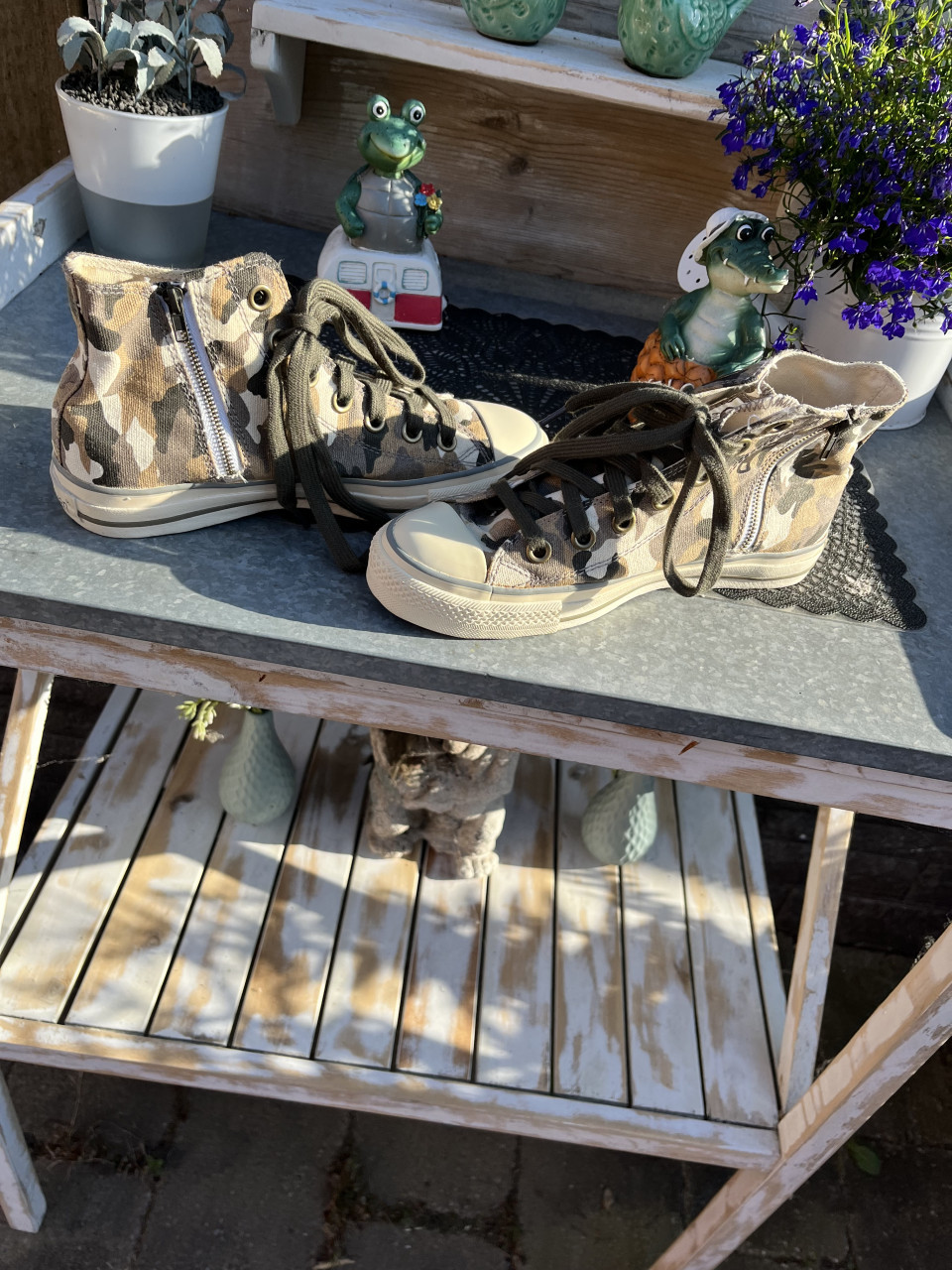 Camouflage tint schoenen