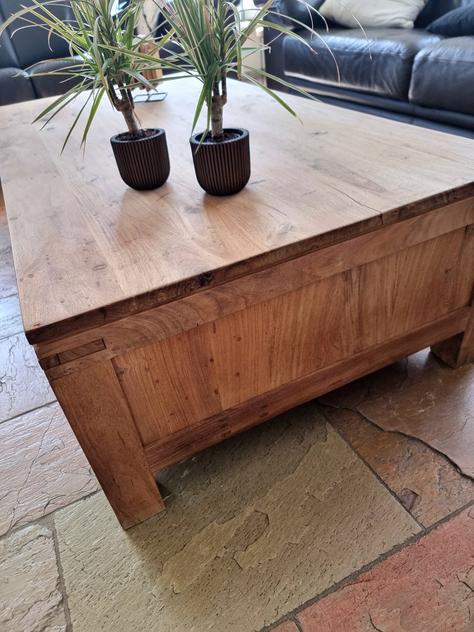 Salontafel teakhout met lades