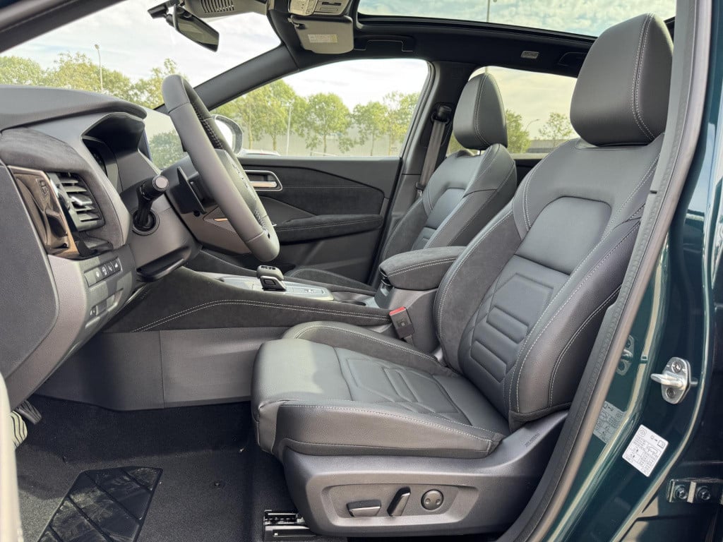 Nissan Qashqai 1.3 mhev xtronic n-design alle opties!