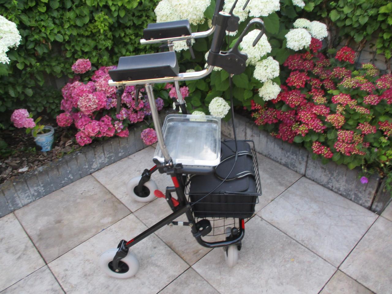 Nieuw Premis Provo opvouwbare rollator met onderarmschalen