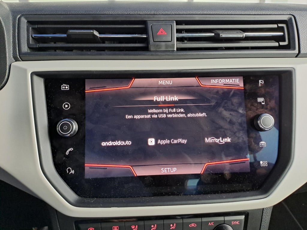 Seat Arona 1.0 tsi xcellence business intense | apple carplay & android aut