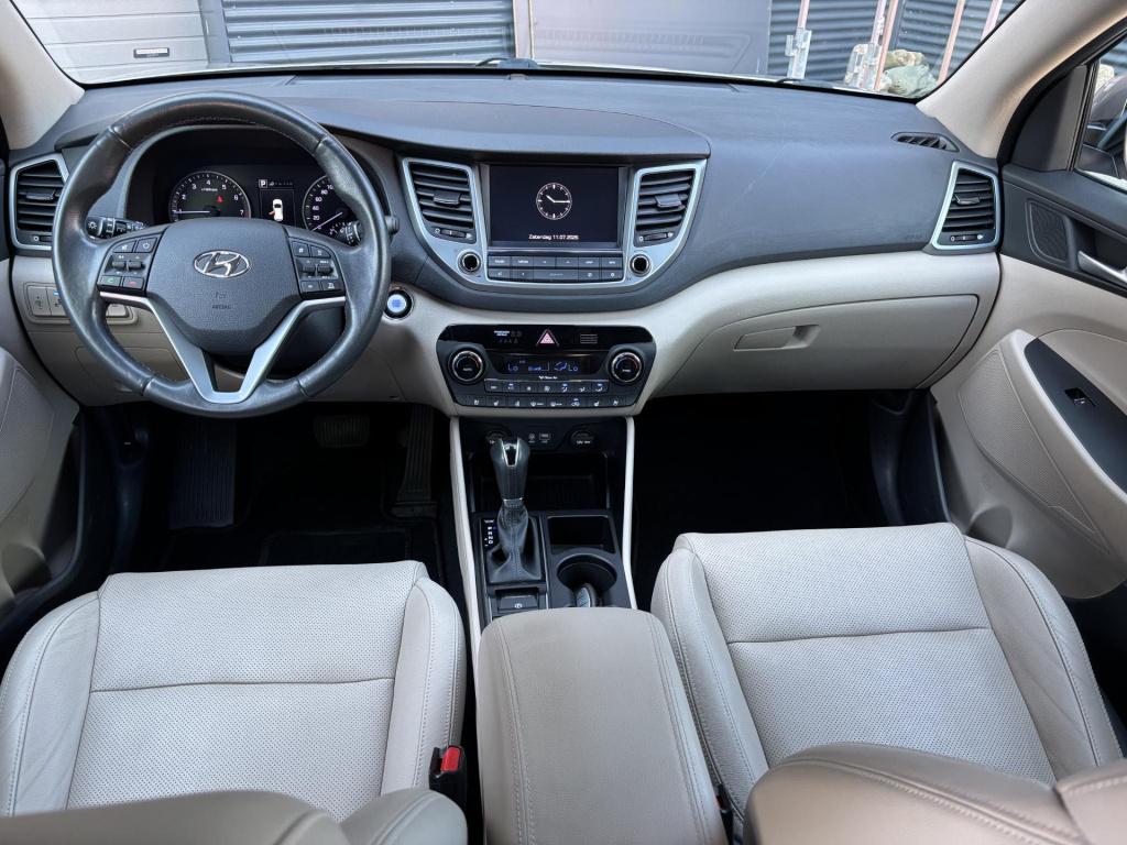 Hyundai Tucson 1.6 t-gdi premium 4wd automaat incl. trekhaak + panodamadak!