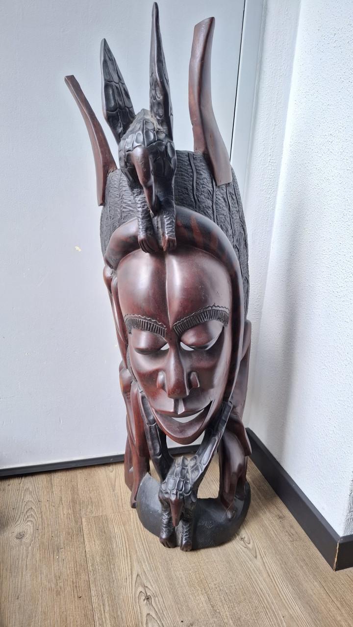 Hoog Afrikaans beeld