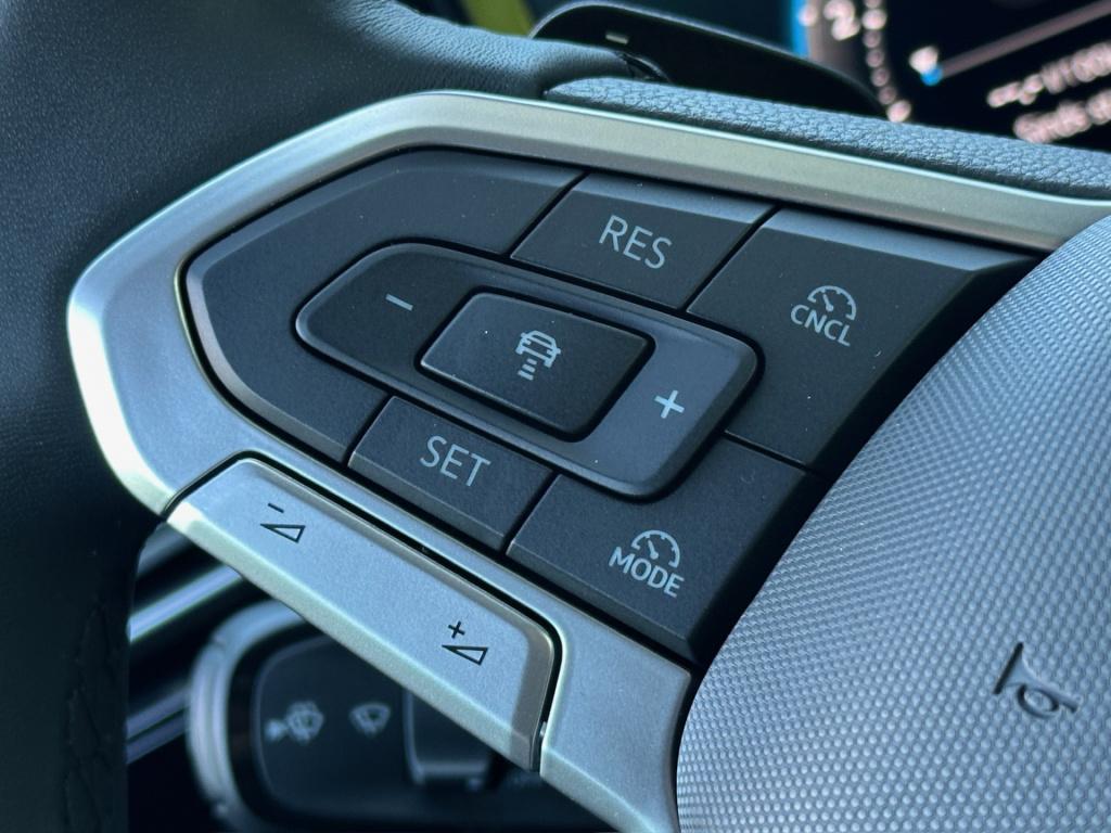 Volkswagen Tiguan 1.5 etsi 150pk elegance | 360 camera | trekhaak | elek. a