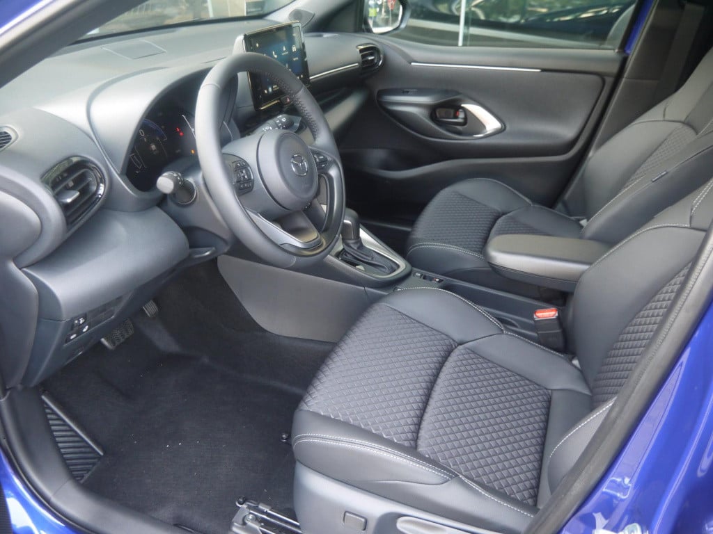 Mazda 2 Hybrid 1.5 homura