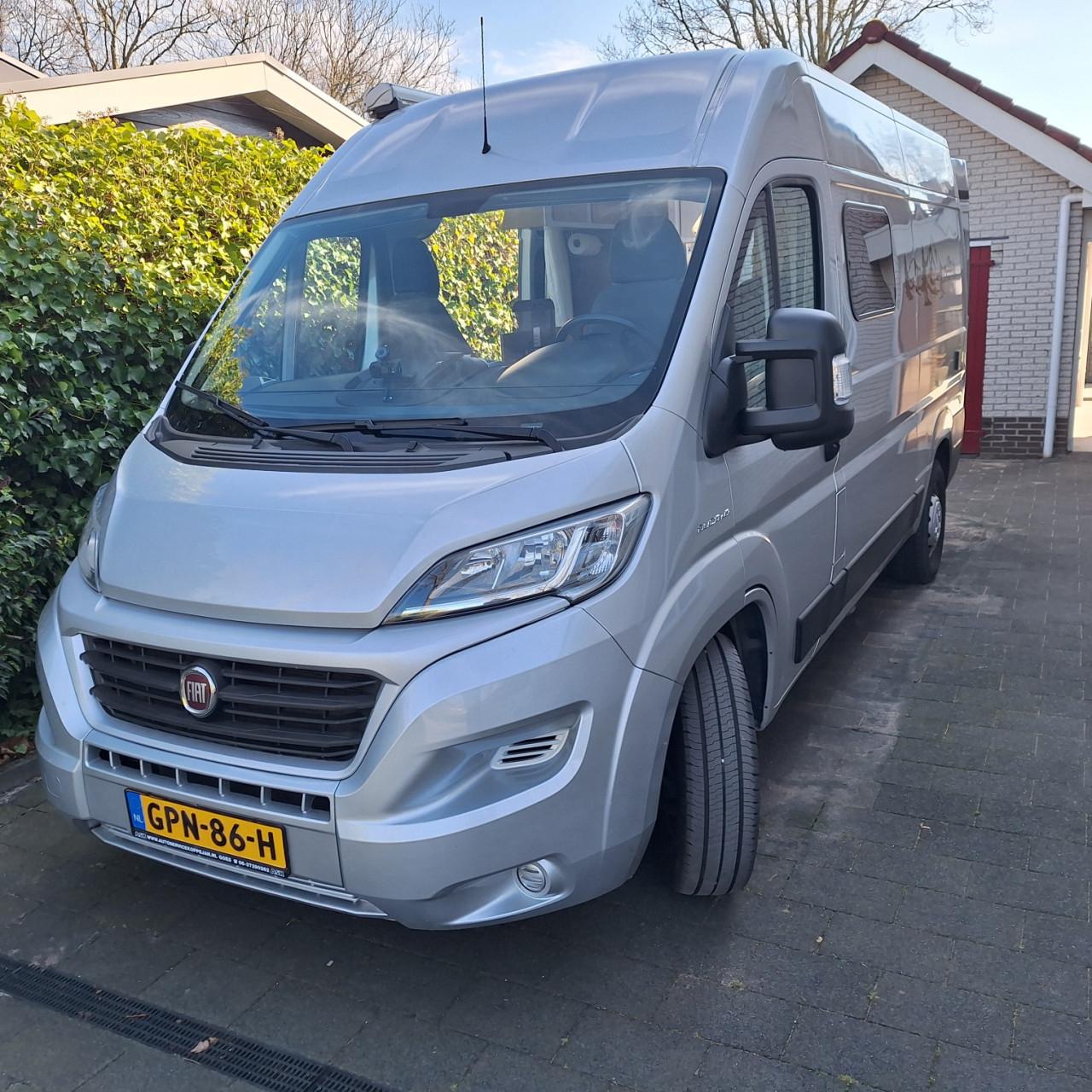 Zeer complete buscamper Fiat Ducato AUTOMAAT van 2019