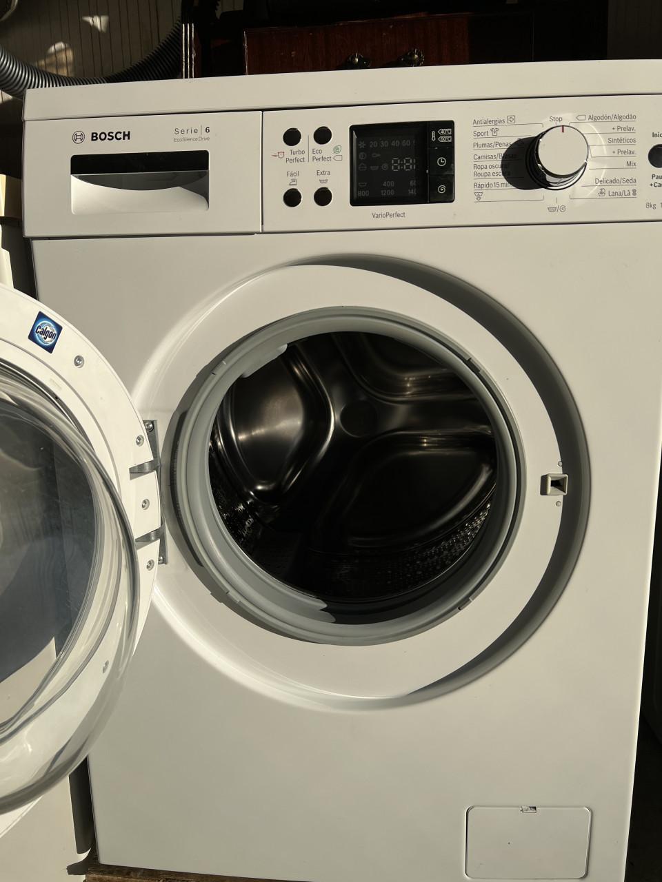 Bosch Serie | 6 wasmachine 8 kg. 1400 tpm.  Energieklasse A+++