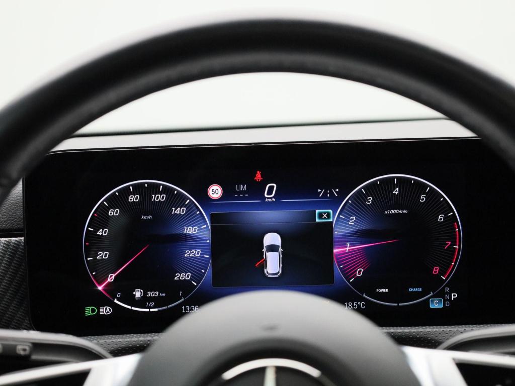 Mercedes-Benz A-Klasse 180 business line | automaat | panorama dak | leder 