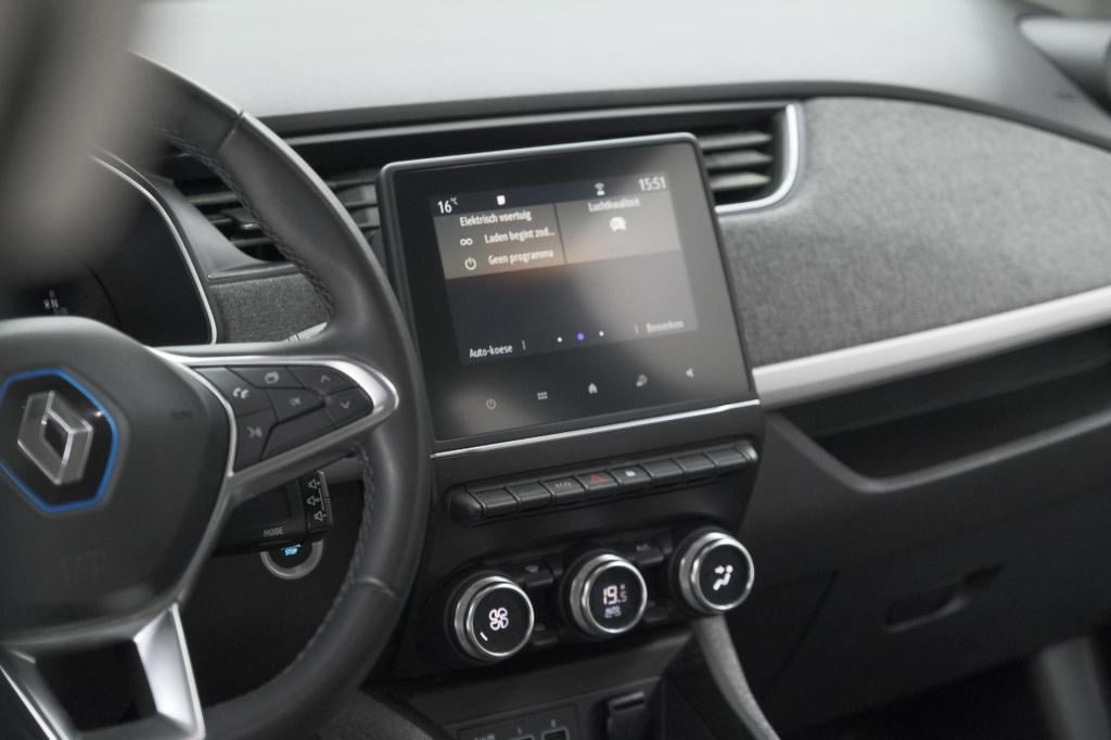 Renault Zoe r110 life 52 kwh | koopaccu | 3 fase | camera | apple carplay |