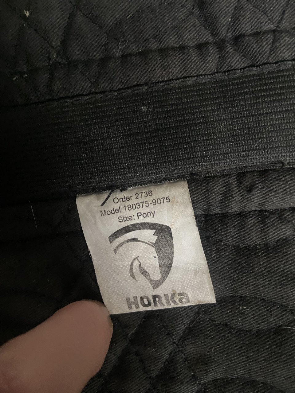 Horka zadelonderlegger bont maat pony