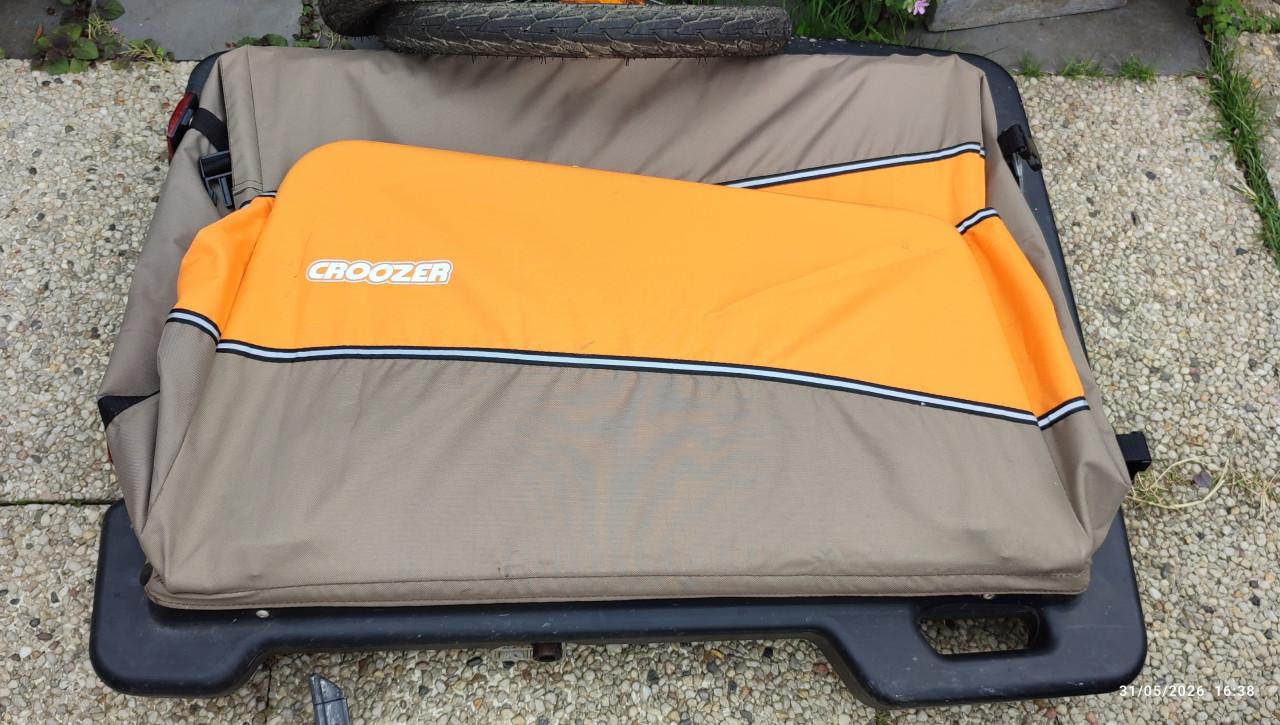 Croozer Cargo fietsaanhanger (of handkar) + reservewiel