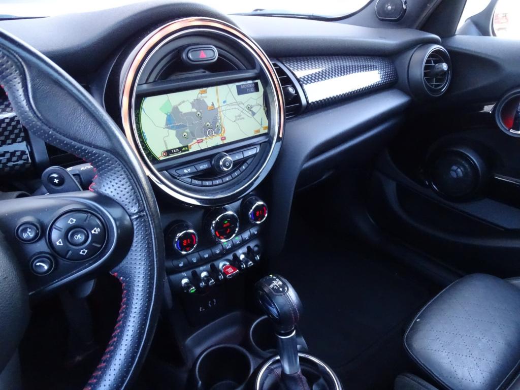 Mini Cooper mini 2.0 sd chili serious business automaat | led | leder | pan