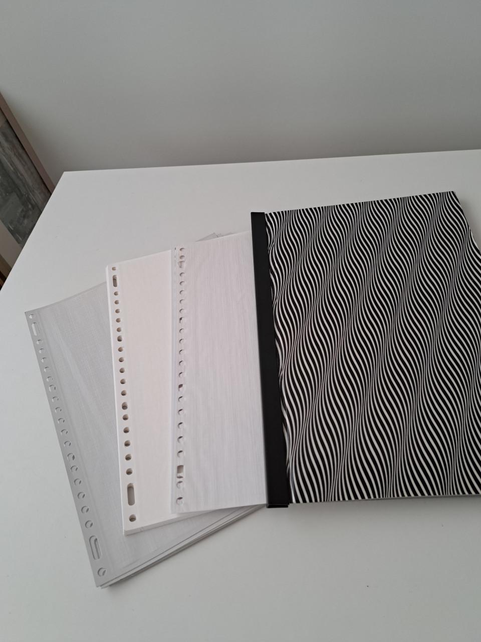 Foto insteekboek en fotobladen
