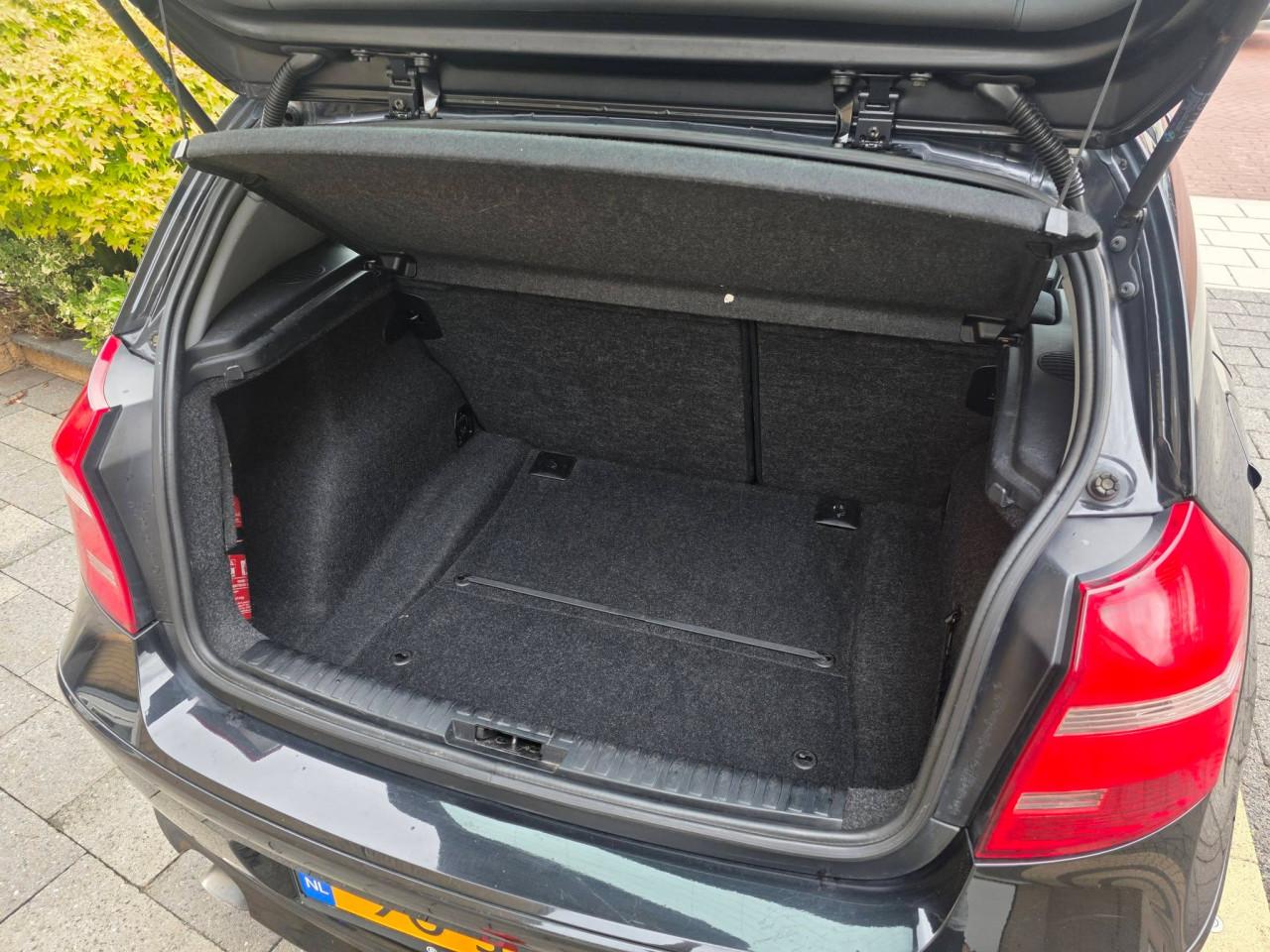 Tekoop zeer mooie Bmw 1SERIE 116i 2.0i Business Line