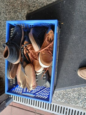 Sneakers en slippers m.42/,43