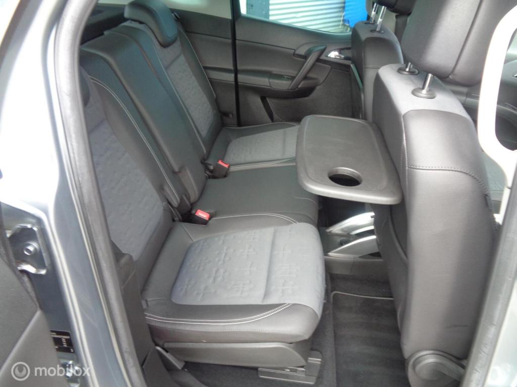 Opel Meriva 1.4 turbo 140pk edition/airco/pdc/trekhaak/1st eig/nap