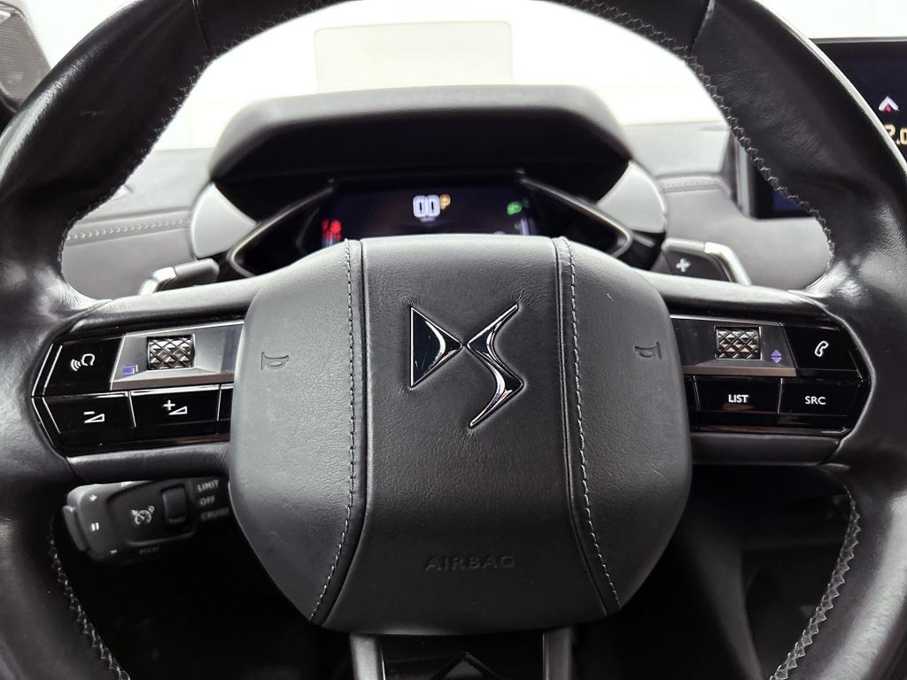 Ds Ds 3 crossback 130 pk automaat grand chic | adaptive cruise | leder | he