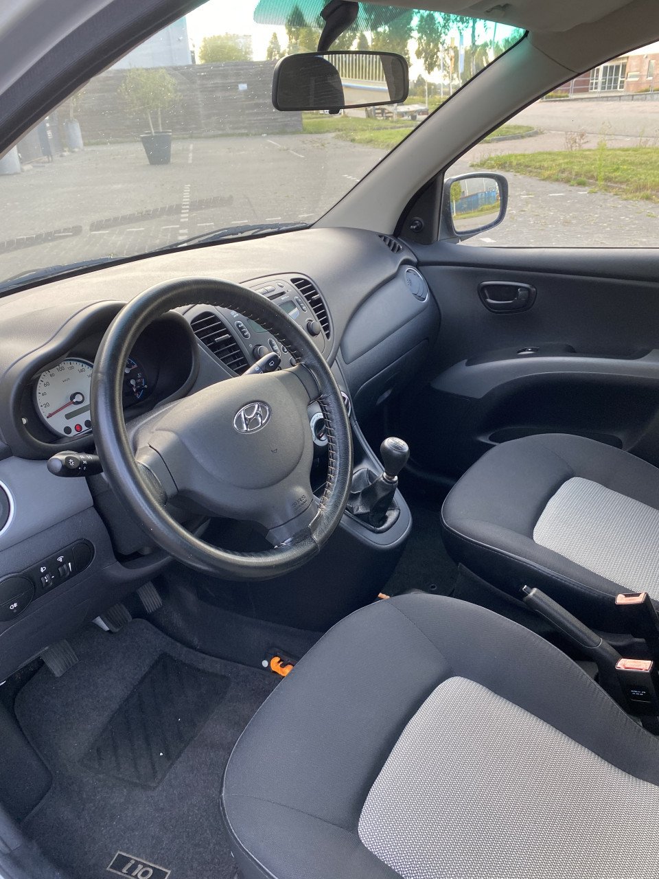 Hyundai i10 1.1 I 5DR 2009 Grijs | NAP | DEALER ONDERHOUDEN