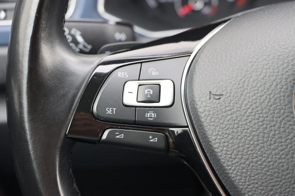 Volkswagen T-roc 1.5 tsi sport dsg7 150pk | side assist | camera | stoelver