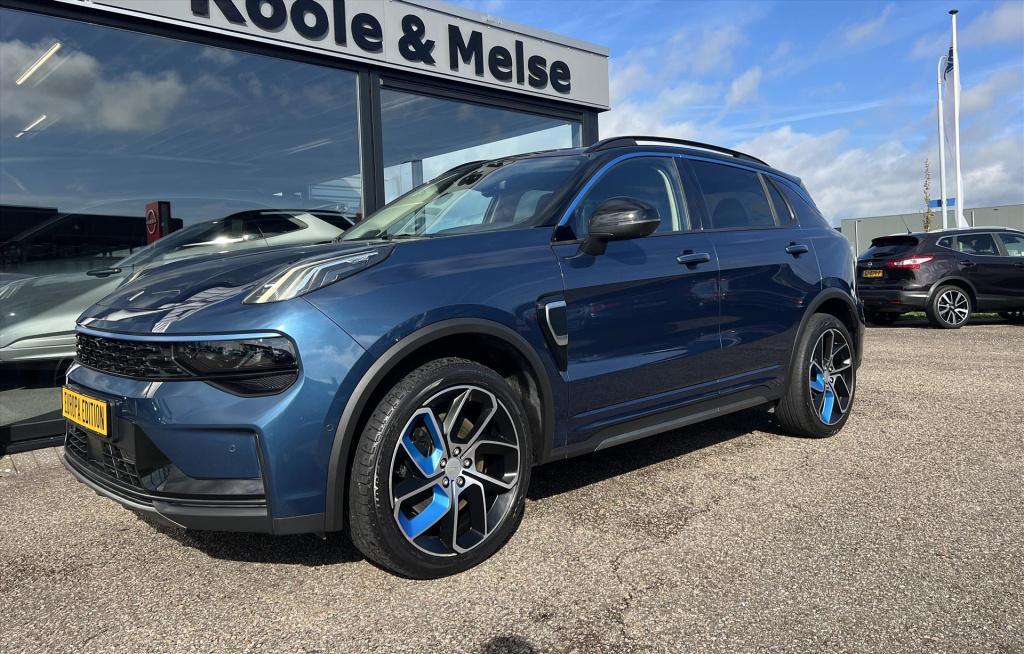 Lynk & Co 01 1.5 261pk phev 7dcth , panodak , adaptive cc , carplay