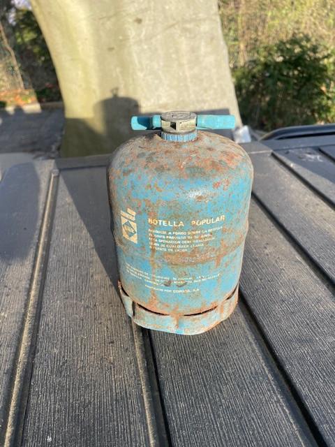 Omwisselbaar/navulbare Campingaz fles type 901 (leeg)