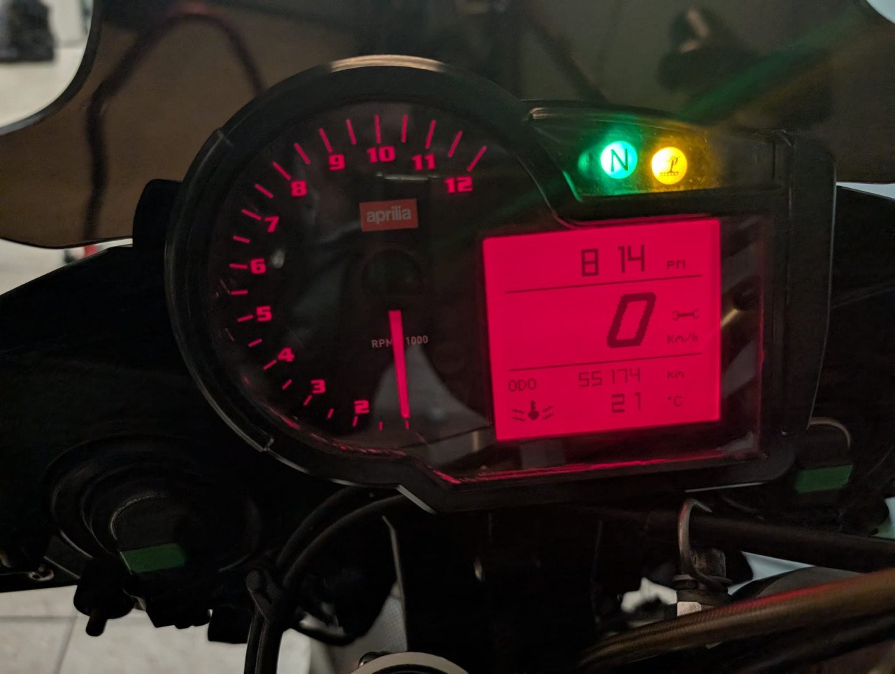 Aprilia Tuono 1000 R V2