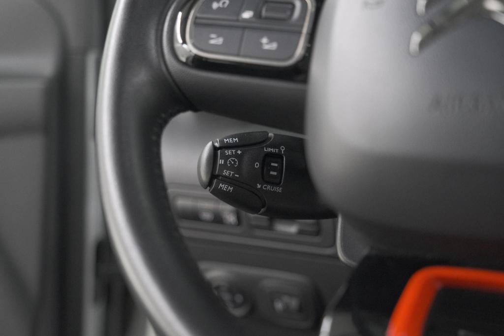 Citroen C3 Aircross puretech 130 eat6 s&s shine | panoramadak | allseason b