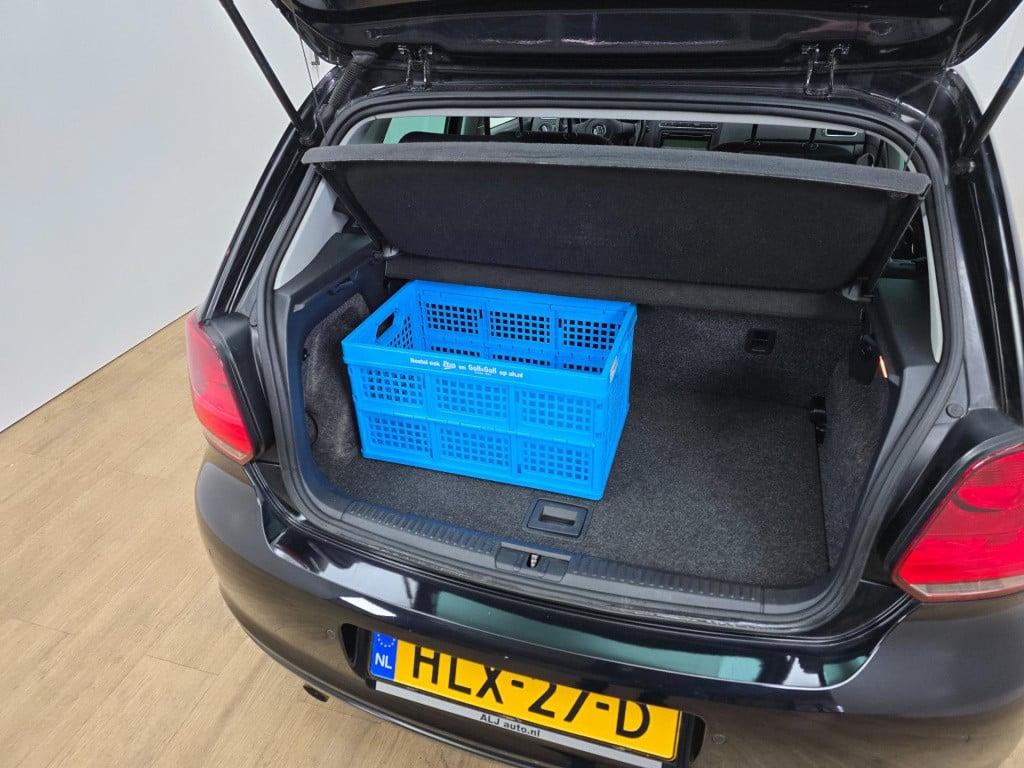Volkswagen Polo occasion 1.2 tsi highline met cruisecontrol en 5 deurs zwar