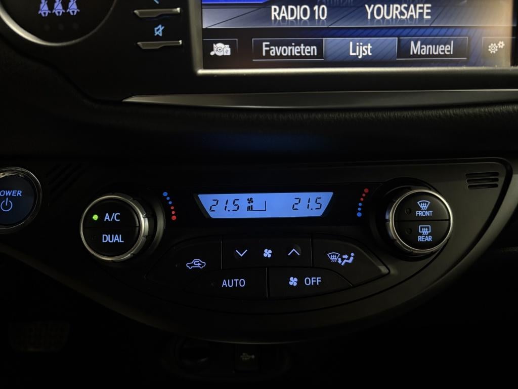 Toyota Yaris 1.5 hyb. gr sport