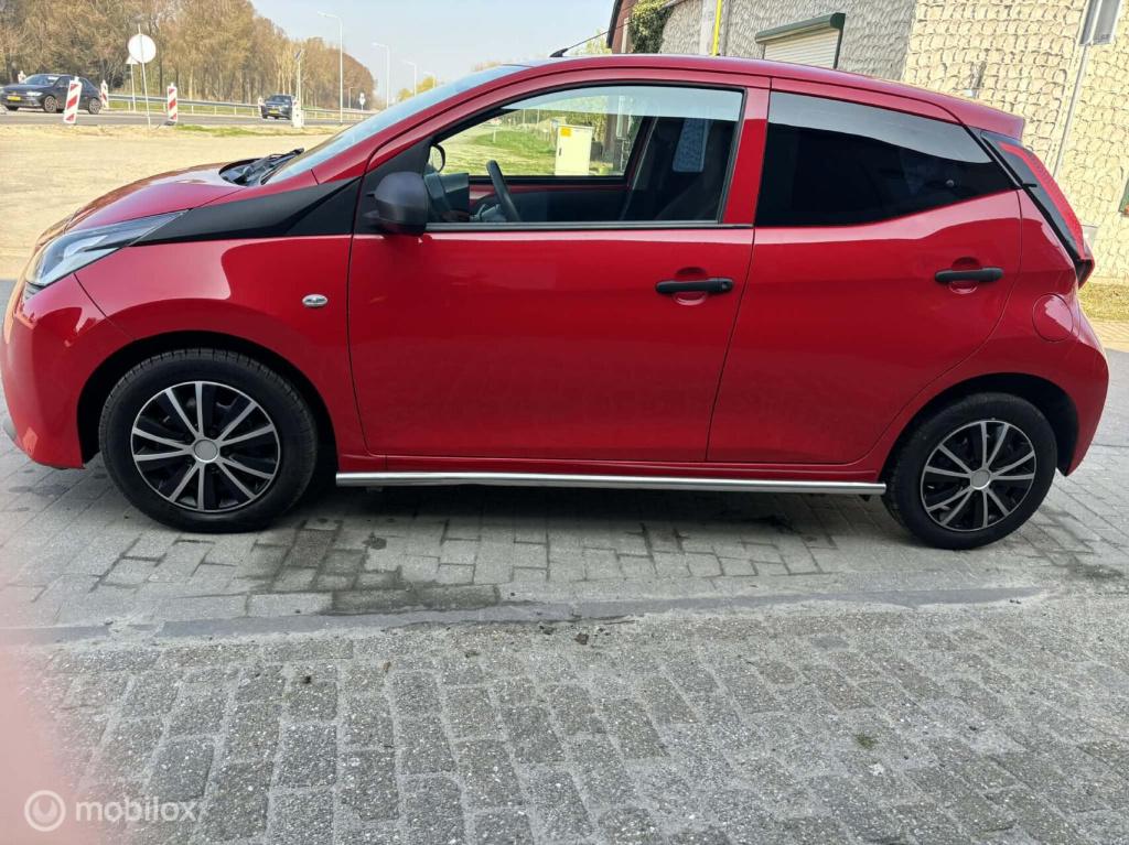 Toyota Aygo 1.0 vvt-i x-fun