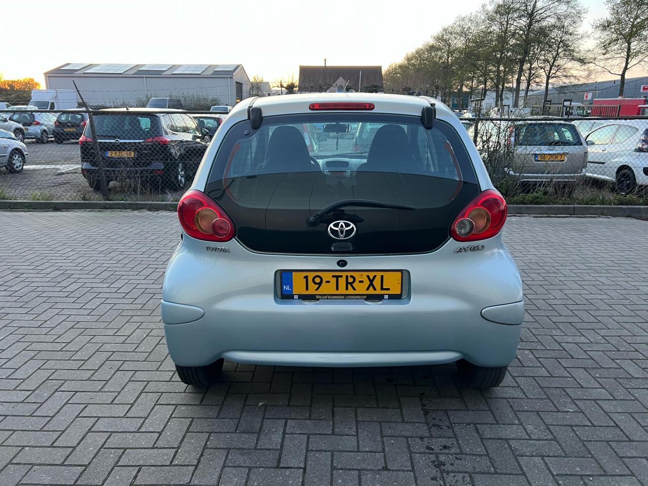 Toyota Aygo 1.0-12V+ Automaat 138.158KM