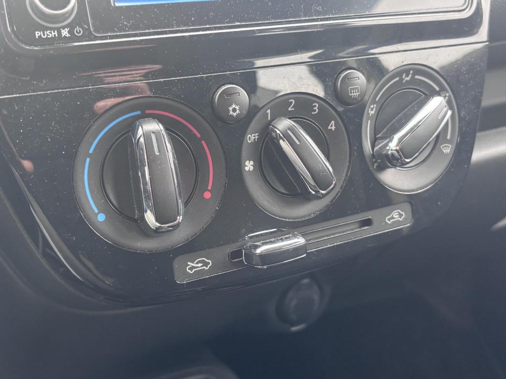 Mitsubishi Space Star 1.2 connect+