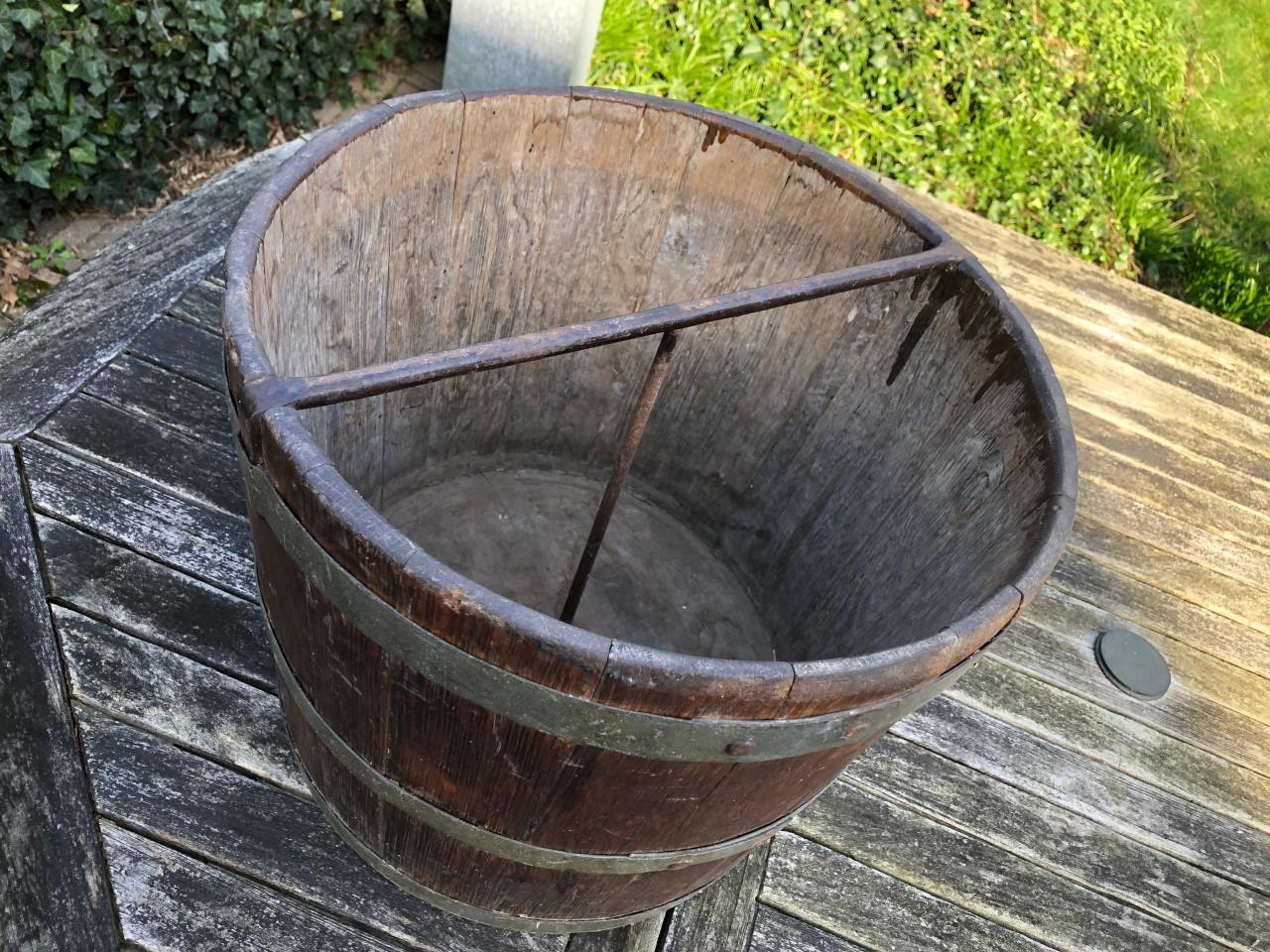 Oude graanmaat
