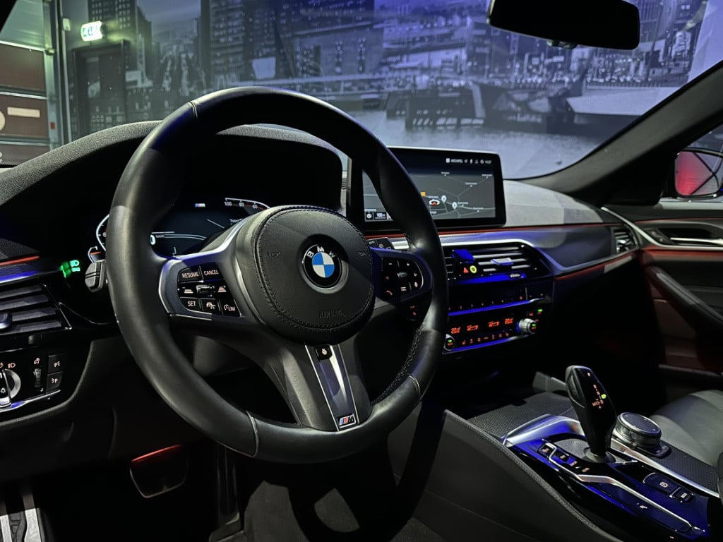 BMW 5 Serie touring 520i high executive m-pakket *camera*leer*