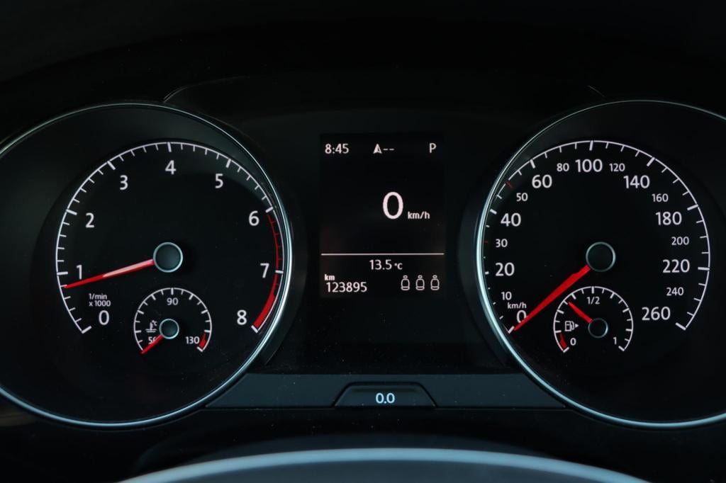 Volkswagen Golf Sportsvan 1.4 tsi business edition connected | adaptive | s