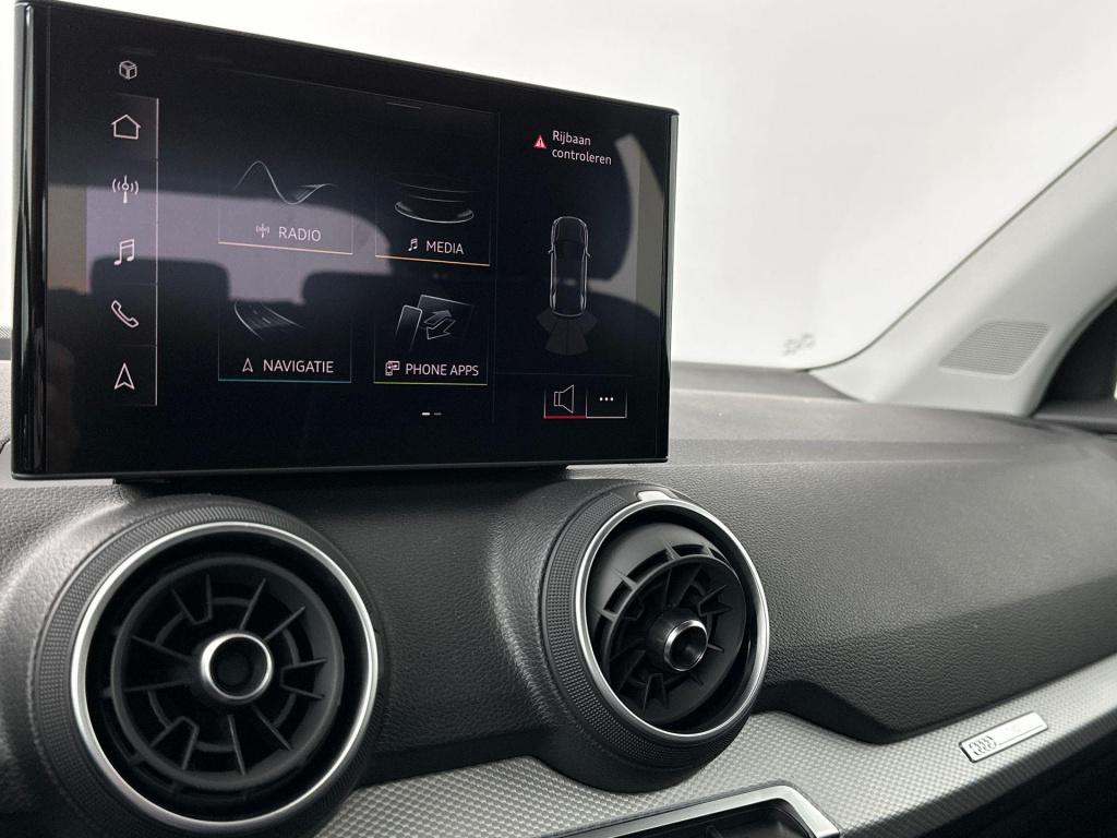 Audi Q2 pro line 35 tfsi 110 kw / 150 pk hatchback 7 versn