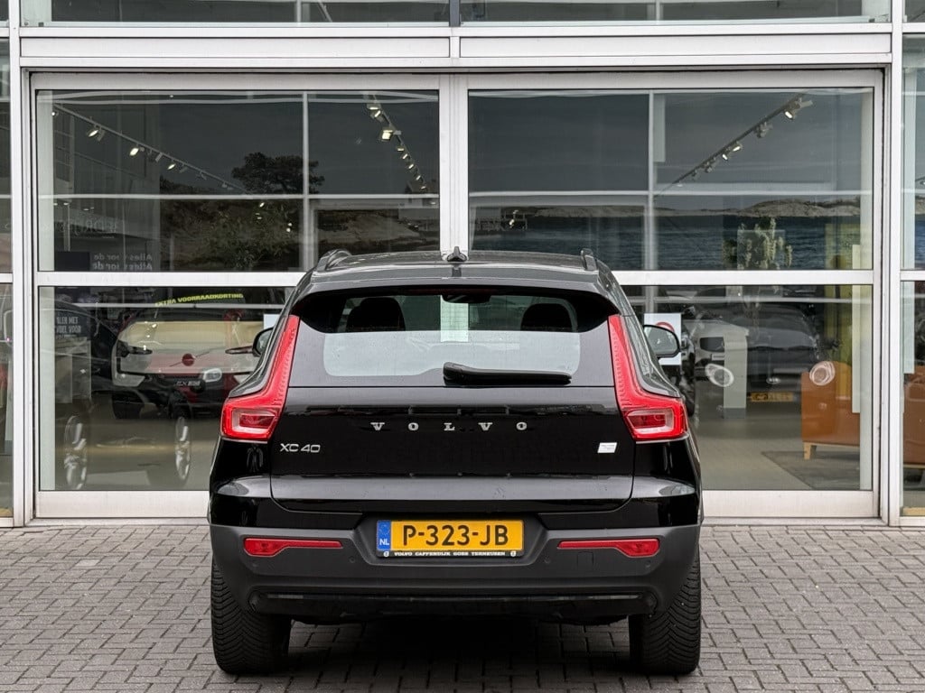 Volvo XC40 recharge twin plus 409pk 1e eigenaar