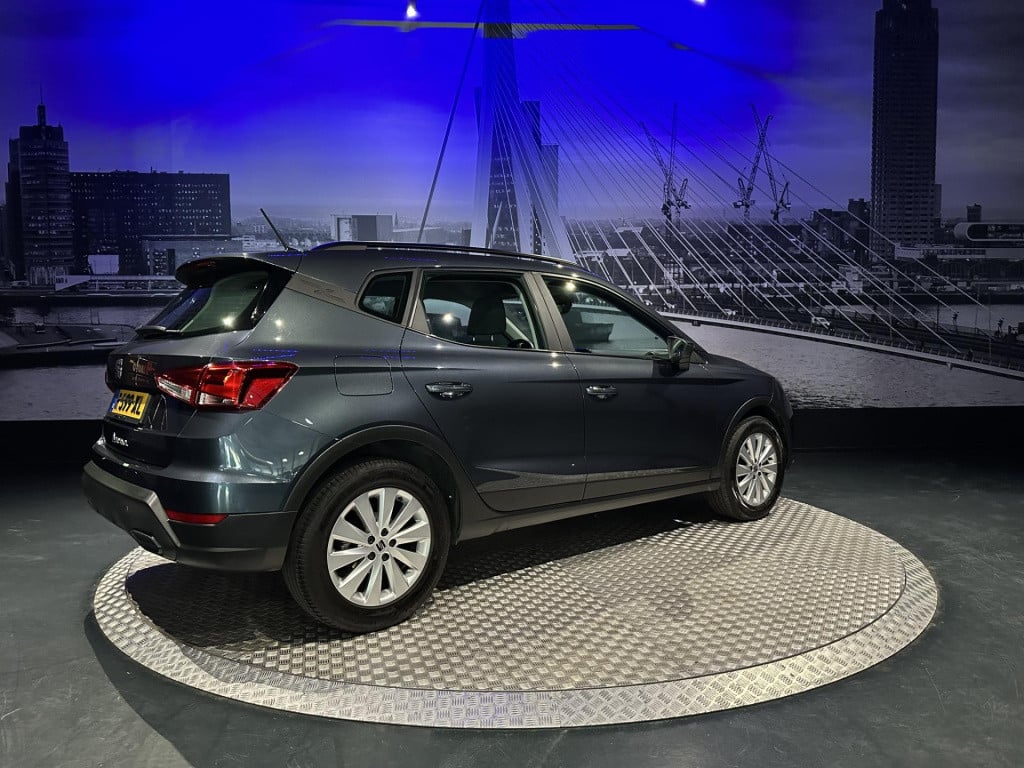 Seat Arona 1.0 tsi style business intense *appconnect*acc*clima*